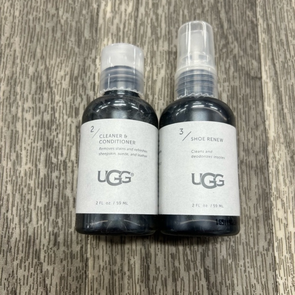 Ugg Shoe Renew Spray Cleans Insoles  Cleaner Conditioner Leather Sheepskin Suede